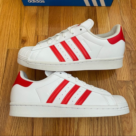 Adidas Superstar Heart Women’s Sneakers - Picture 7 of 8